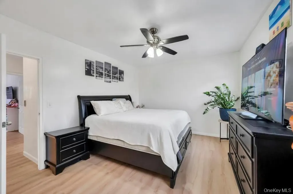 280 Balcom Avenue Bronx NY 10465