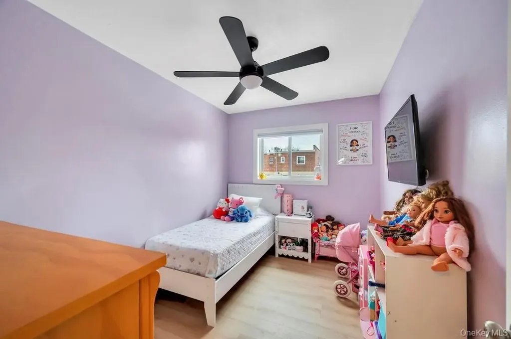 280 Balcom Avenue Bronx NY 10465