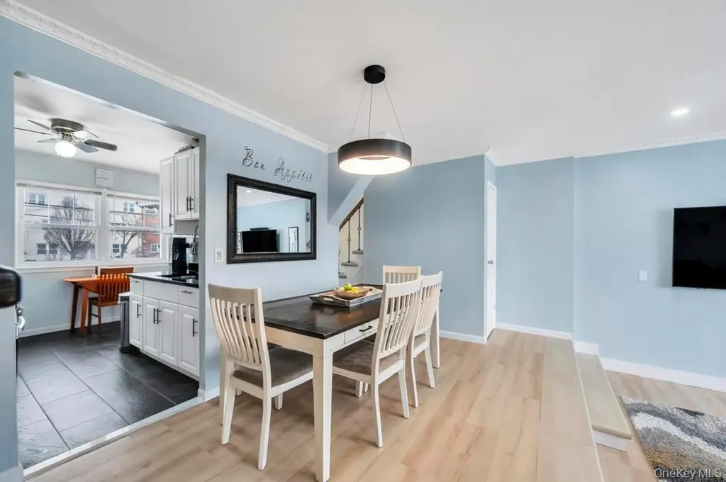 280 Balcom Avenue Bronx NY 10465