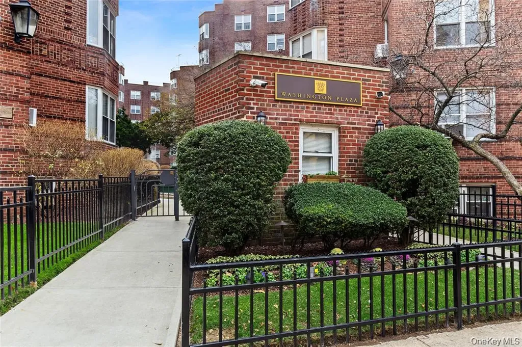 7312 35th Avenue Jackson Heights NY 11372