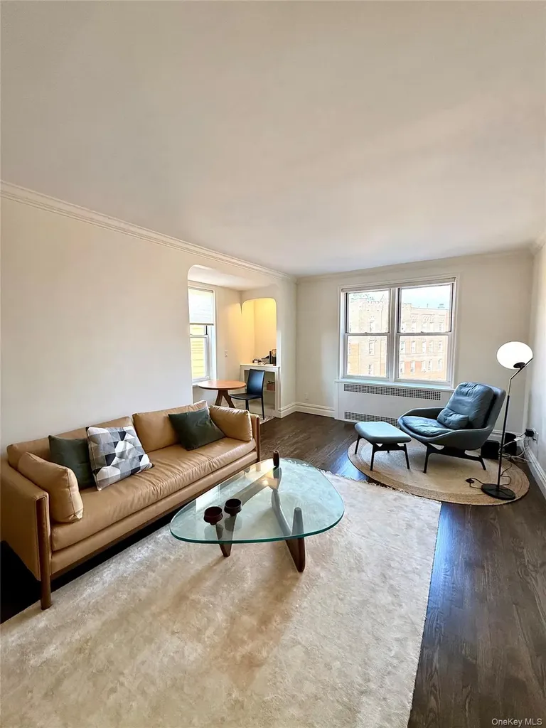 7312 35th Avenue Jackson Heights NY 11372