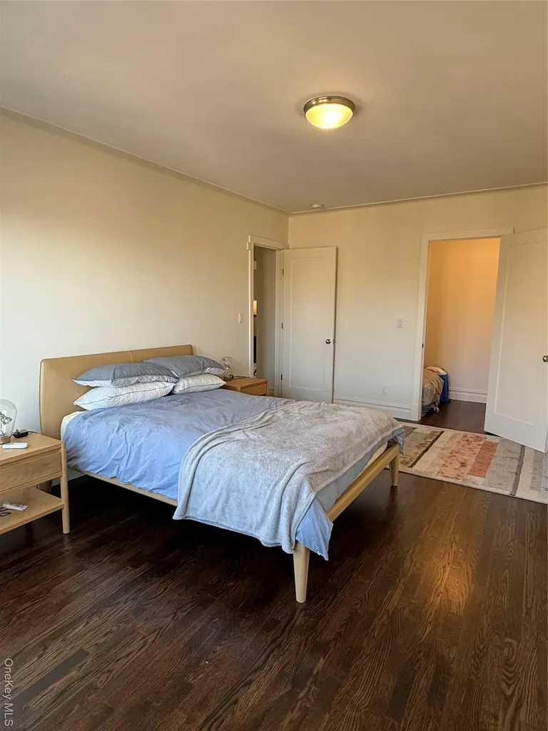 7312 35th Avenue Jackson Heights NY 11372