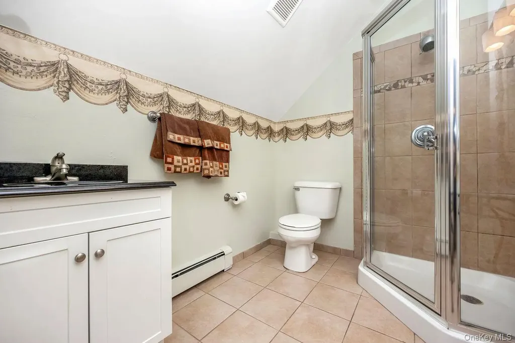 17 Willis Avenue Ronkonkoma NY 11779