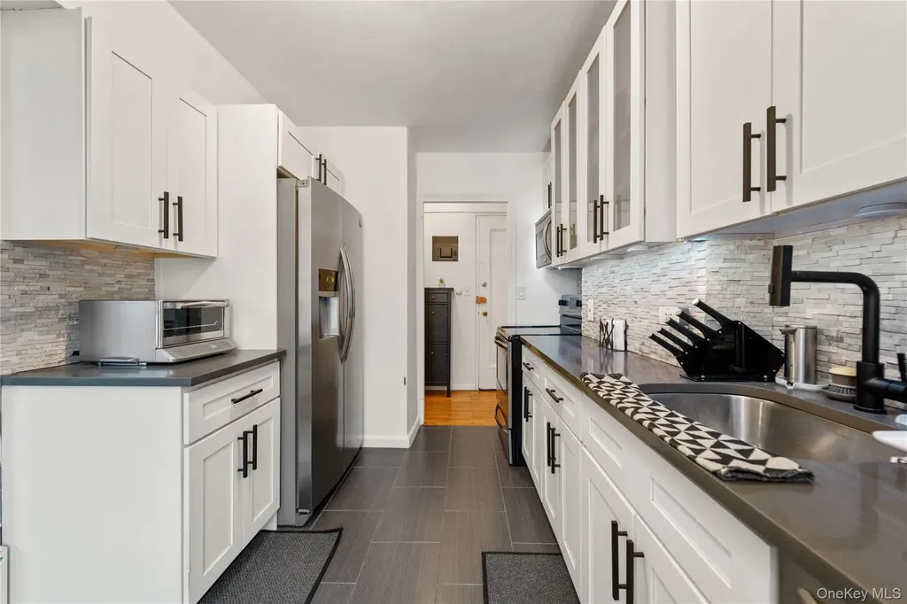190 72nd Street Brooklyn NY 11209