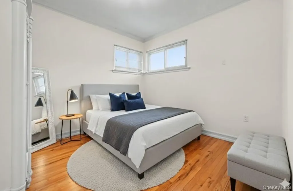 6404 136th Street Flushing NY 11367