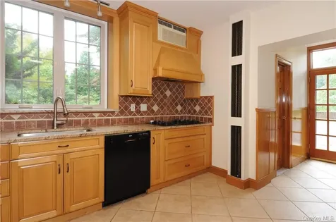 136 Harriman Road Irvington NY 10533