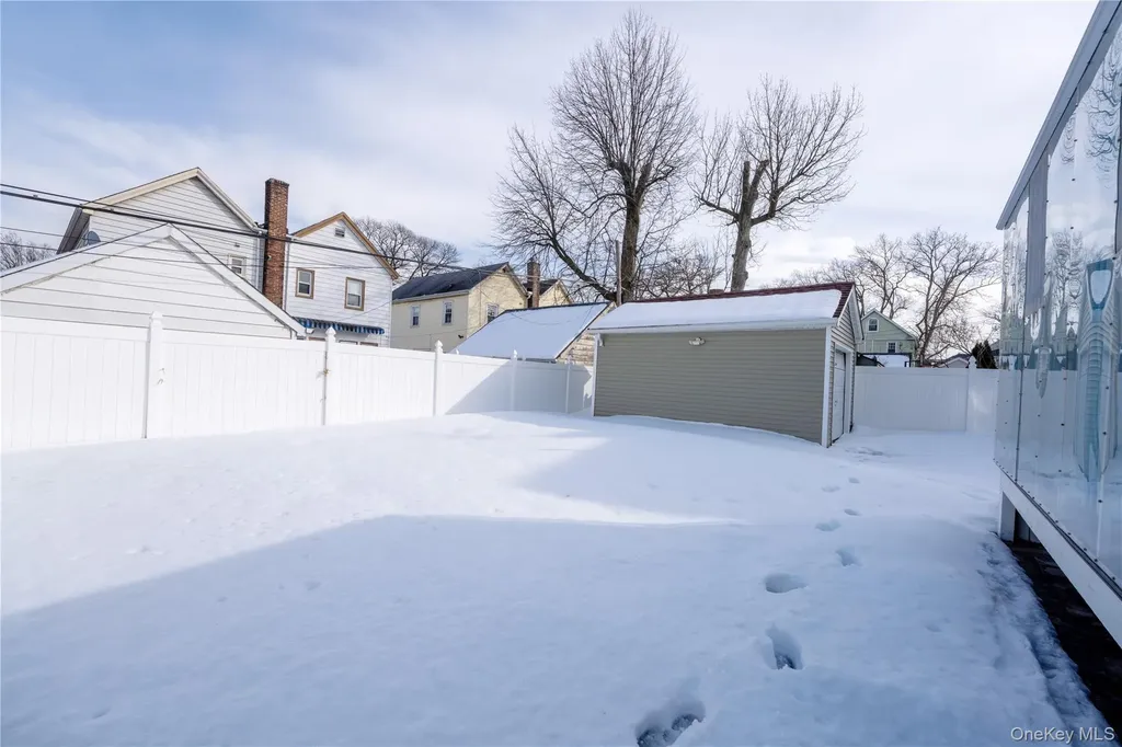 29-35 162nd Street Flushing NY 11358
