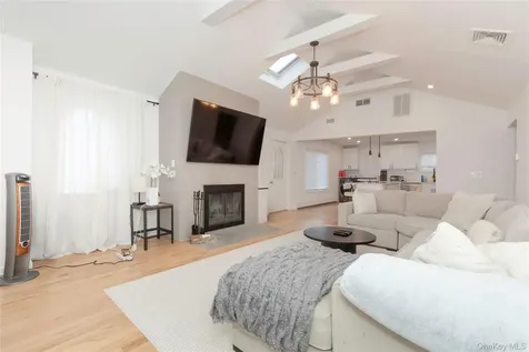 23 Madison Avenue Port Chester NY 10573