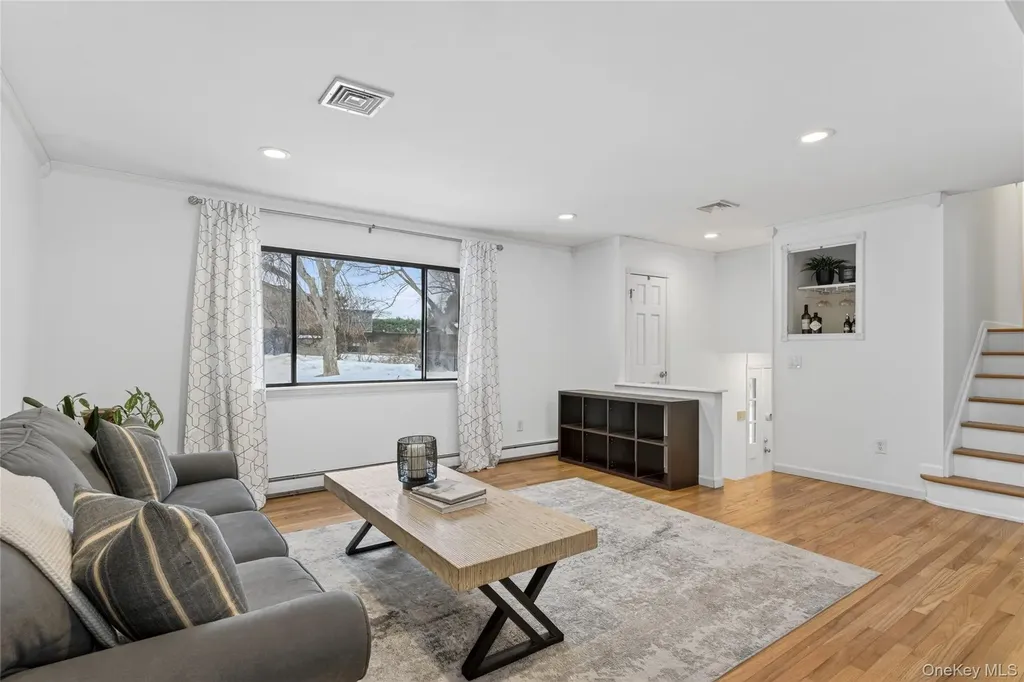 100 Watch Hill Drive Fishkill NY 12524