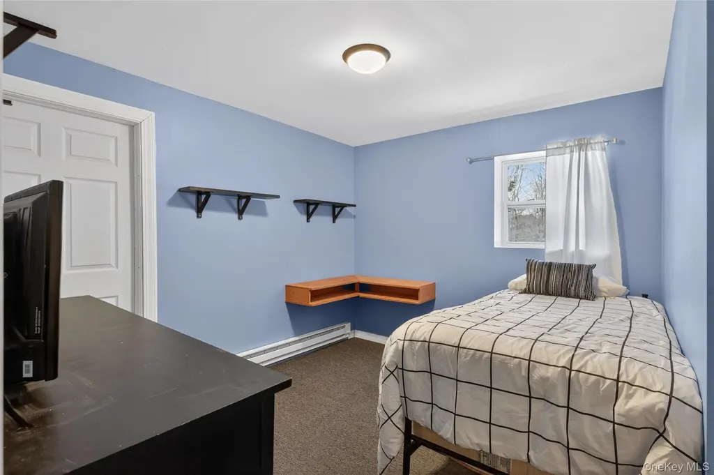 100 Watch Hill Drive Fishkill NY 12524