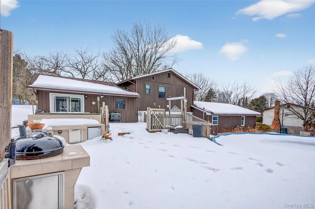 100 Watch Hill Drive Fishkill NY 12524
