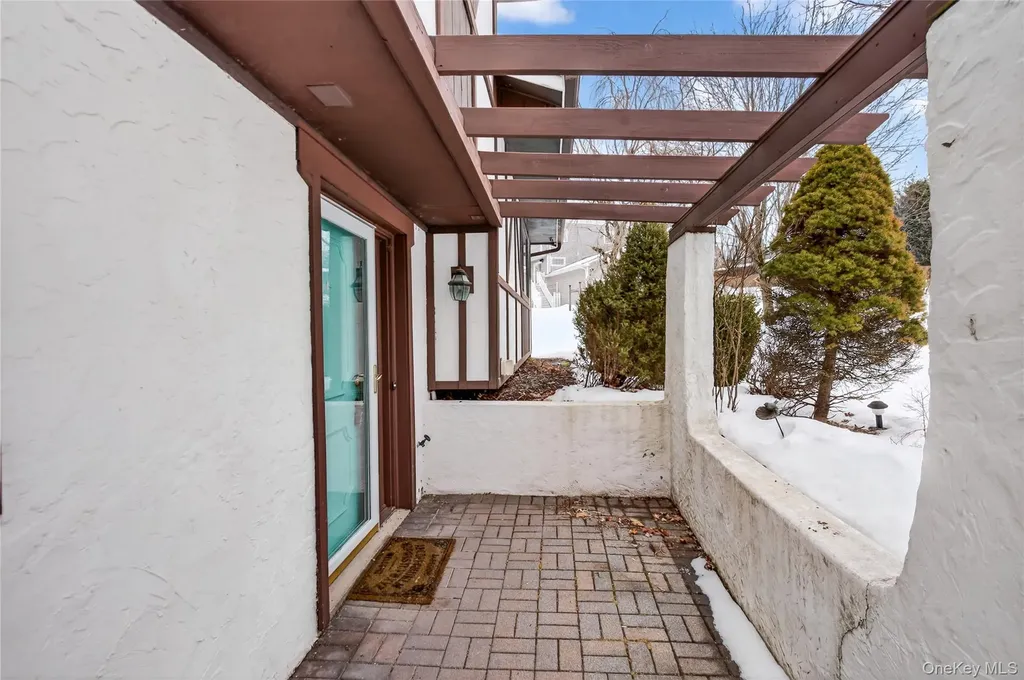 100 Watch Hill Drive Fishkill NY 12524