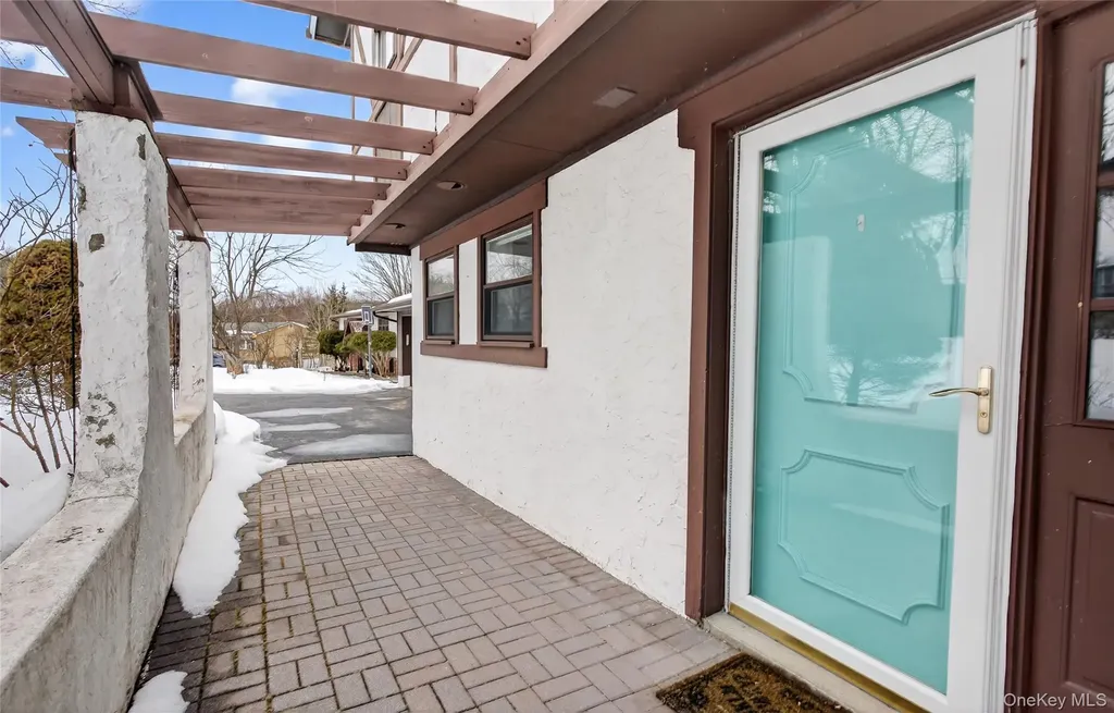 100 Watch Hill Drive Fishkill NY 12524