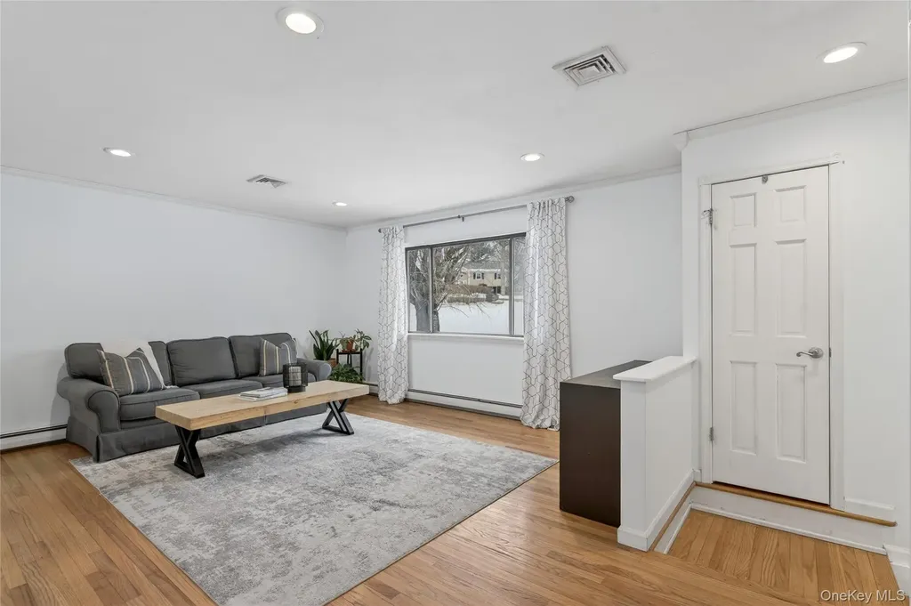 100 Watch Hill Drive Fishkill NY 12524