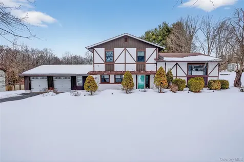 100 Watch Hill Drive Fishkill NY 12524