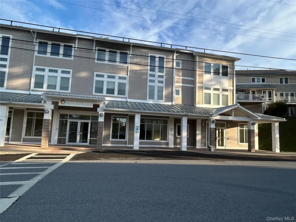 51 Springside Avenue Poughkeepsie NY 12603