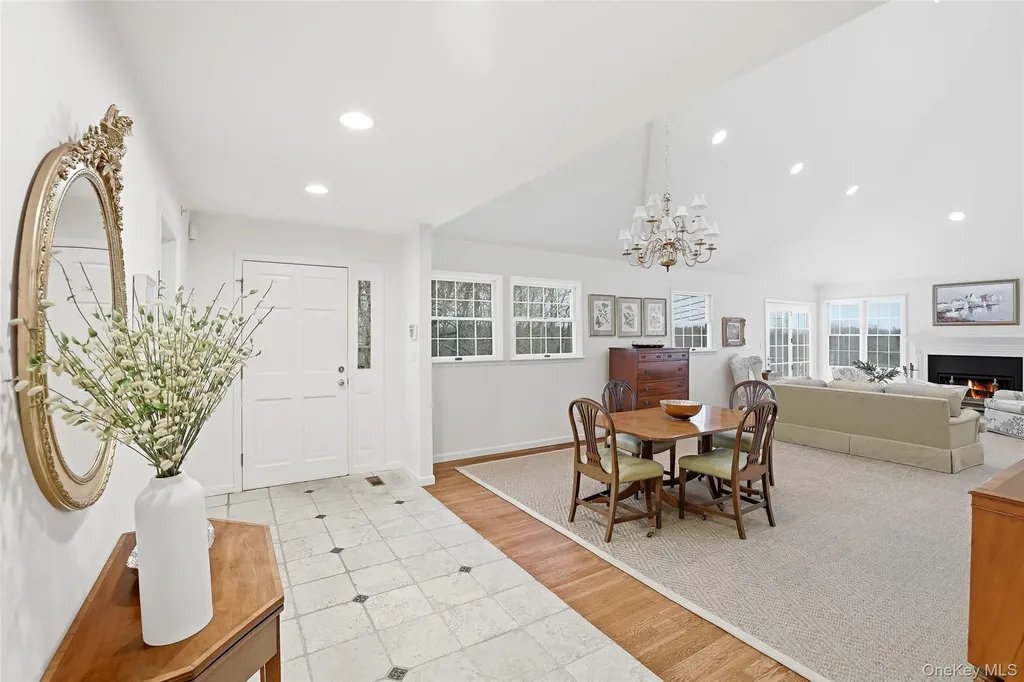 12 Brook Hills Circle White Plains NY 10605