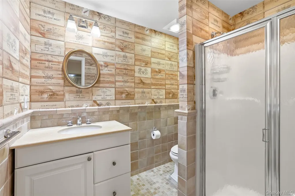12 Brook Hills Circle White Plains NY 10605