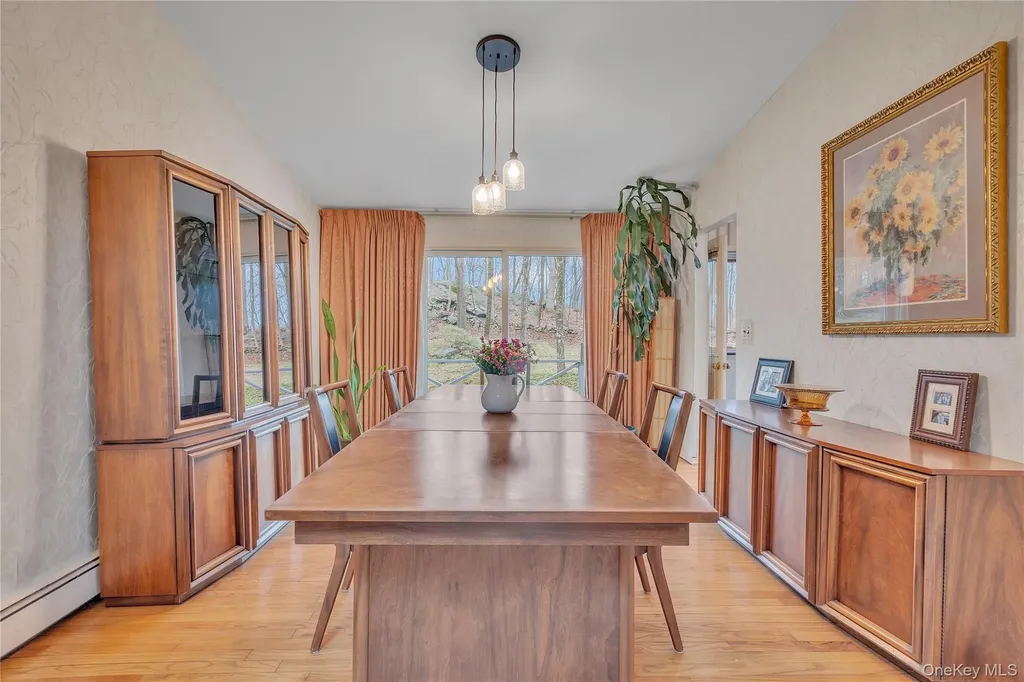260 Watch Hill Road Cortlandt Manor NY 10567