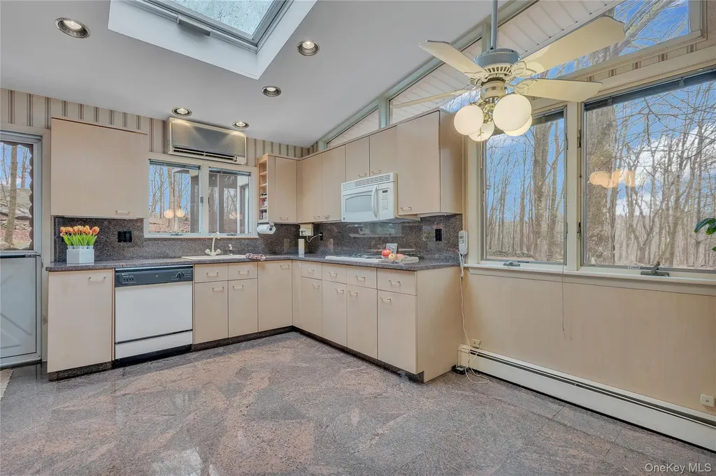 260 Watch Hill Road Cortlandt Manor NY 10567