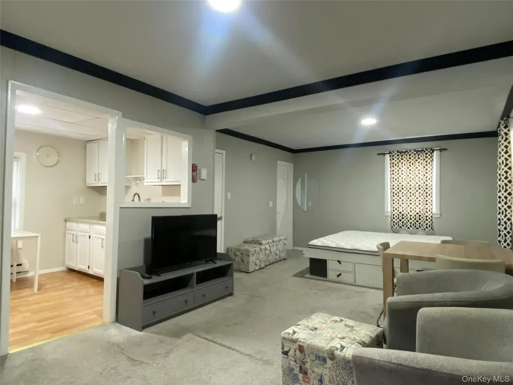 702 Fox Run Lane Carmel NY 10512