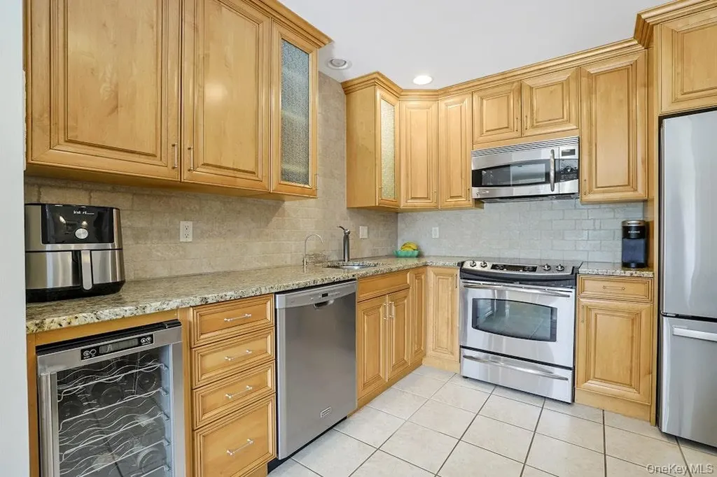 1303 Regent Drive Mount Kisco NY 10549