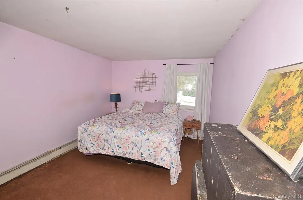 338 Pond Path East Setauket NY 11733