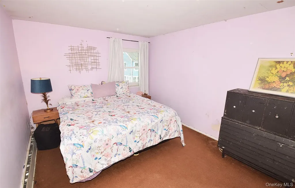 338 Pond Path East Setauket NY 11733