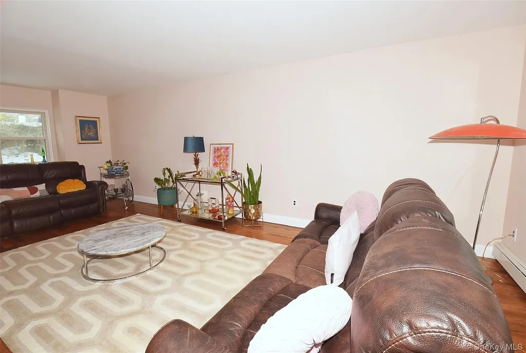 338 Pond Path East Setauket NY 11733
