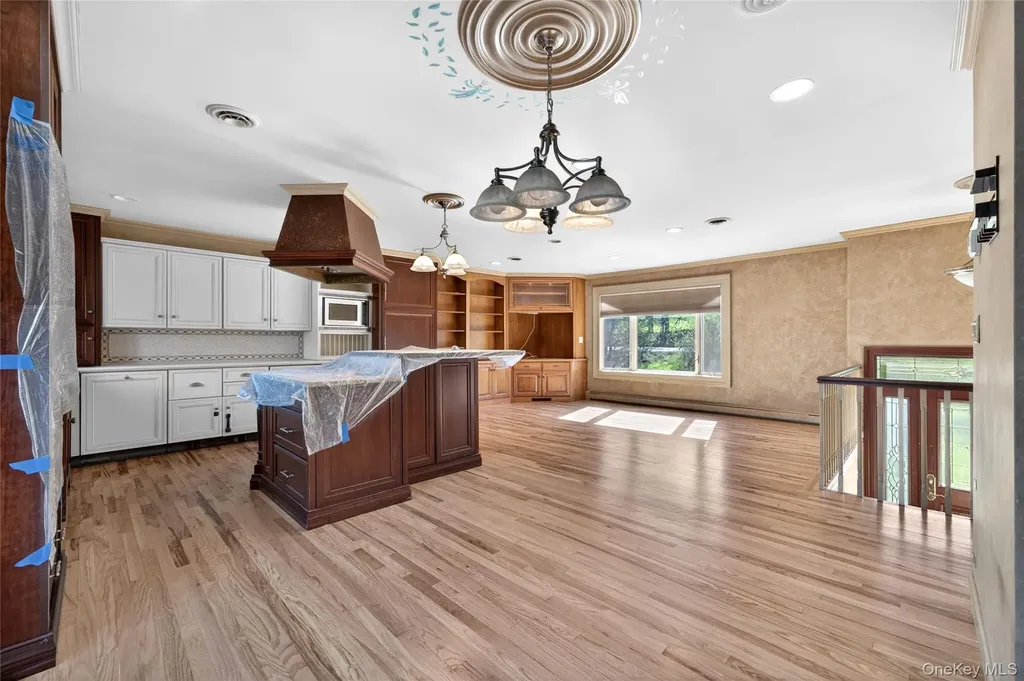 6 Emily Lane Monroe NY 10950
