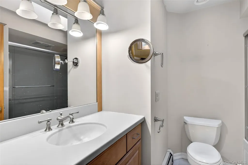 6 Emily Lane Monroe NY 10950