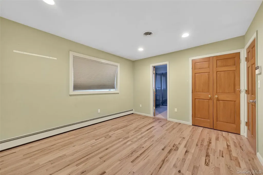 6 Emily Lane Monroe NY 10950