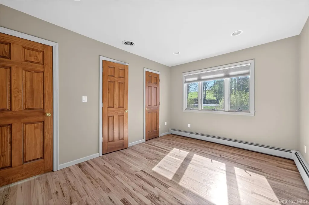 6 Emily Lane Monroe NY 10950