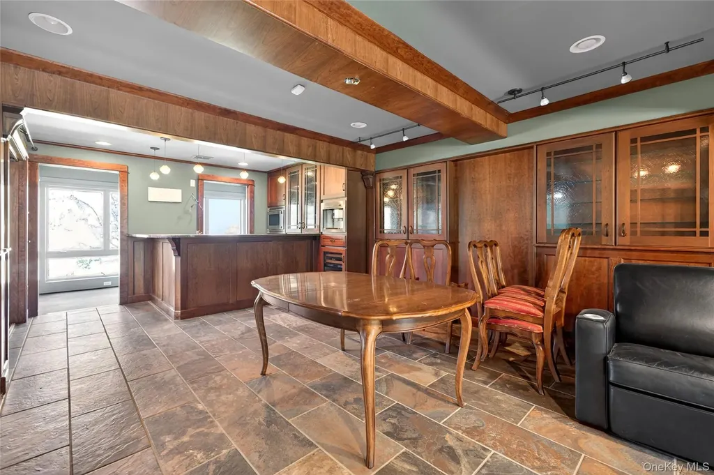 6 Emily Lane Monroe NY 10950