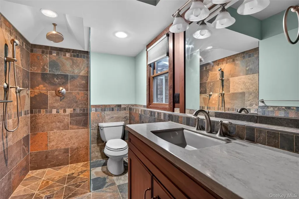 6 Emily Lane Monroe NY 10950