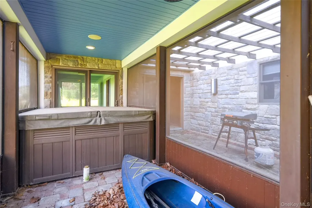 6 Emily Lane Monroe NY 10950