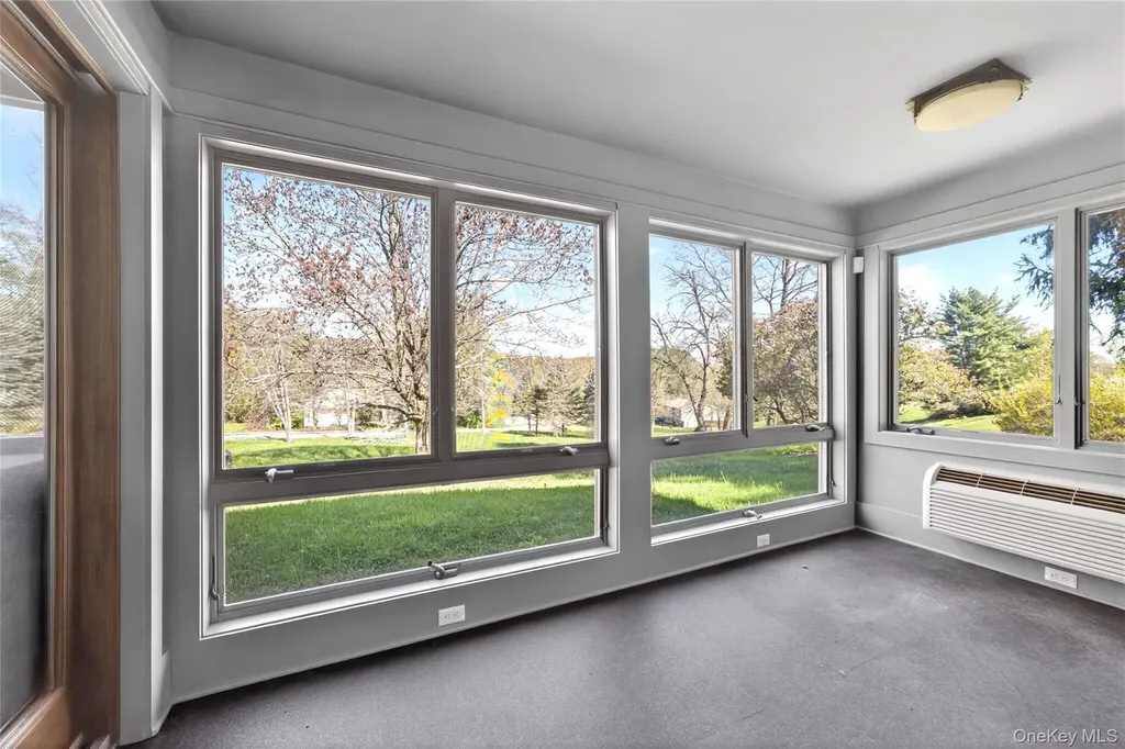 6 Emily Lane Monroe NY 10950