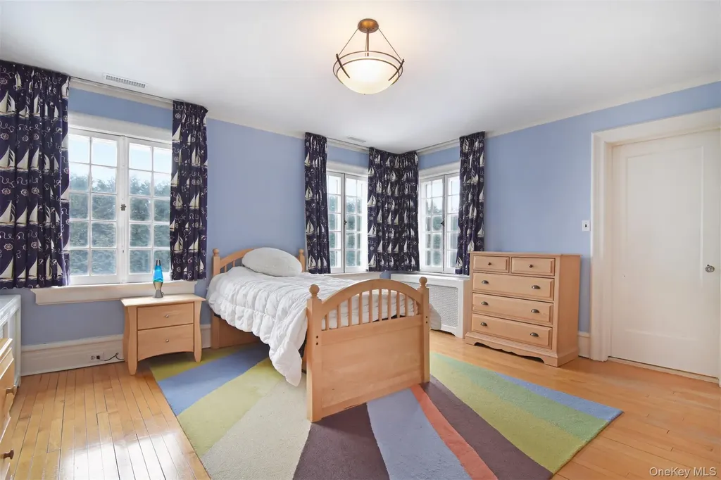 4610 Boston Post Road Pelham NY 10803