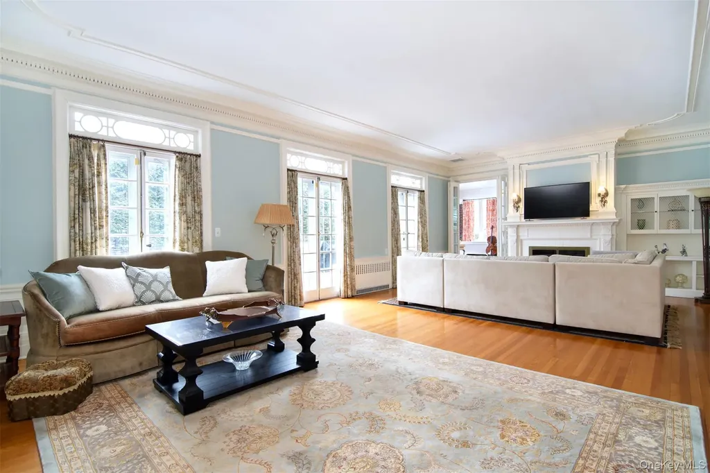 4610 Boston Post Road Pelham NY 10803