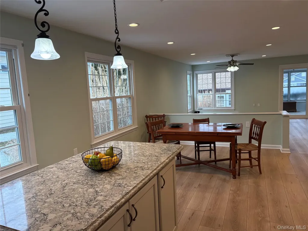 498 Cranston Lane Ridge NY 11961