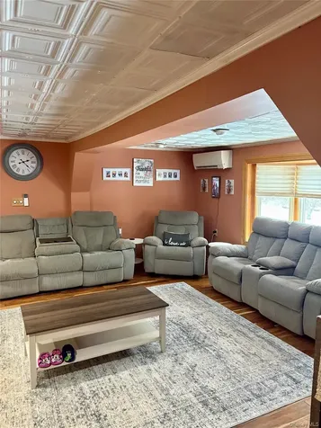 1 Old Minisink Road Ellenville NY 12428