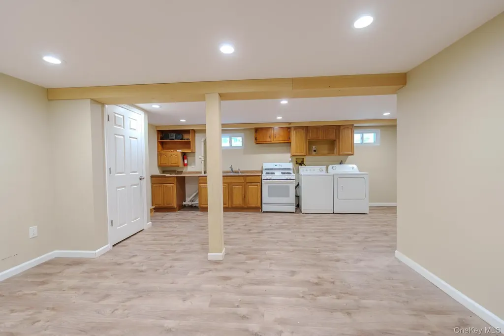 160 Sackville Road Garden City NY 11530