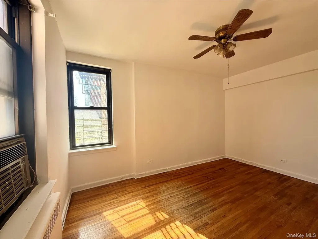 112-50 Northern Boulevard Corona NY 11368