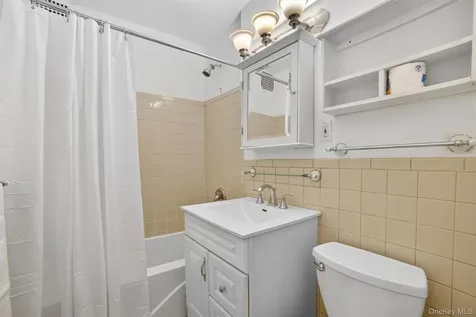 30 Hartsdale Avenue E Hartsdale NY 10530