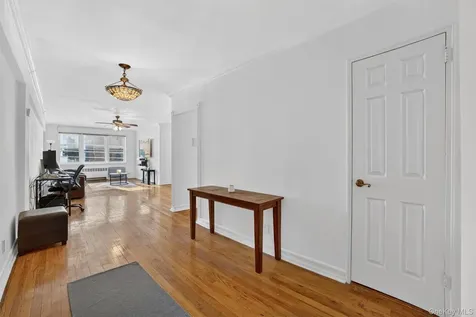 30 Hartsdale Avenue E Hartsdale NY 10530