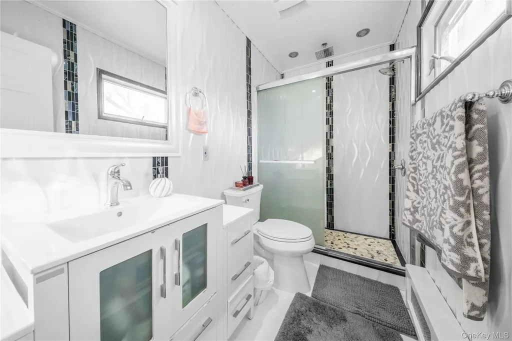 16602 76th Avenue Fresh Meadows NY 11366