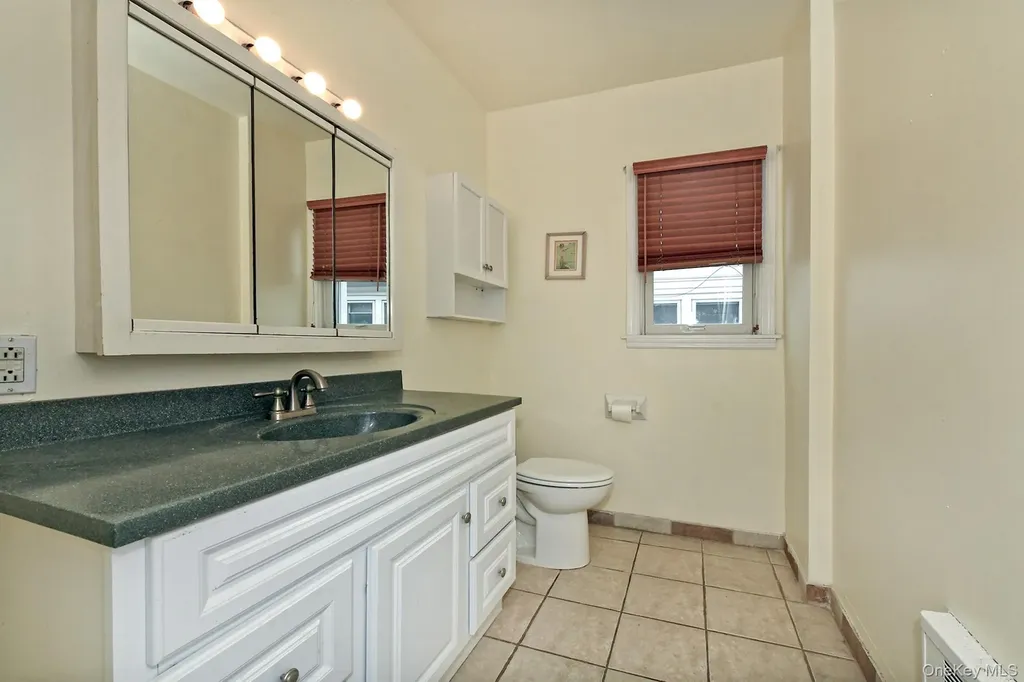 540 W Olive Street Long Beach NY 11561
