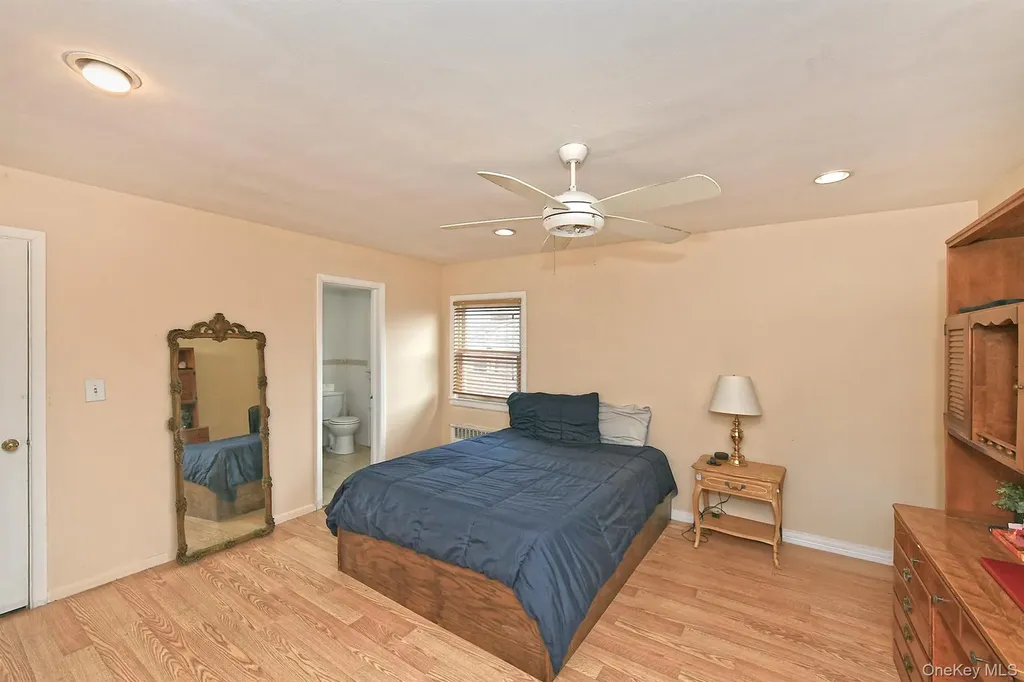 540 W Olive Street Long Beach NY 11561