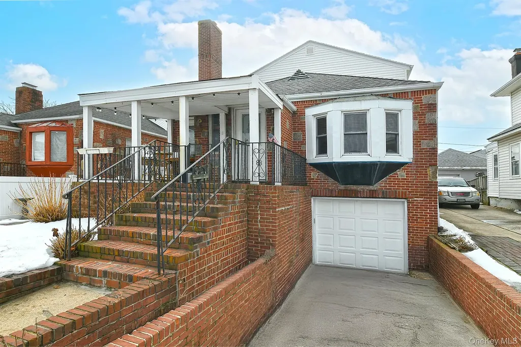 540 W Olive Street Long Beach NY 11561