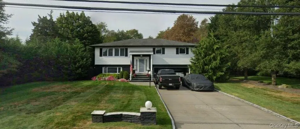 804 Hampshire Road Bay Shore NY 11706